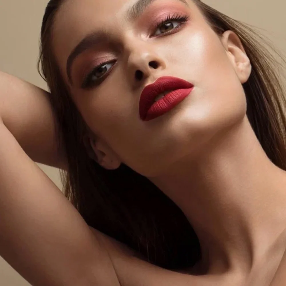 NEW! IL MAKIAGE INFINITY LONG-WEAR MATTE LIP CREAM in Matte Guilty 404